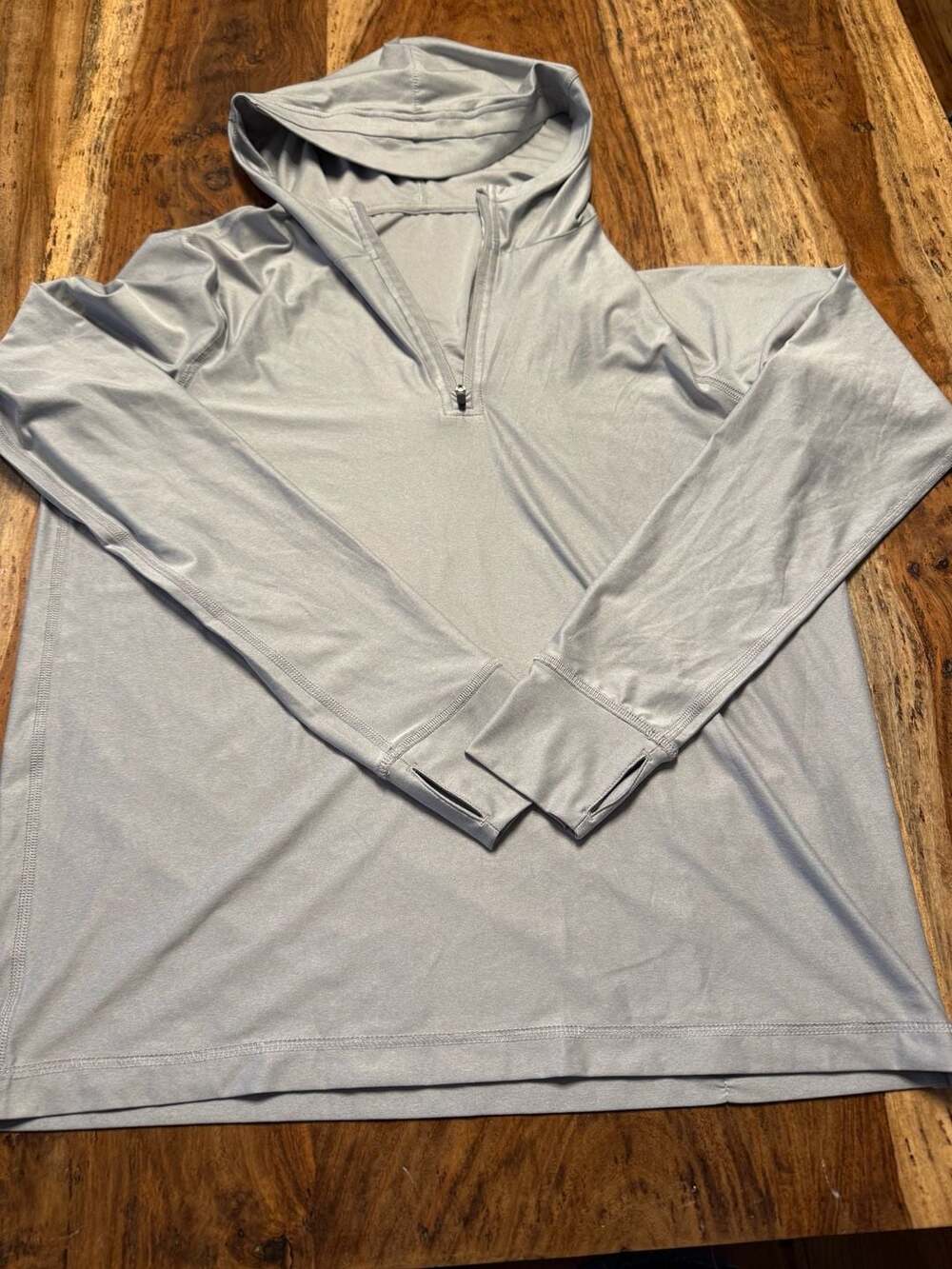 Vuori Performance Quarter-Zip Hoodie Size S